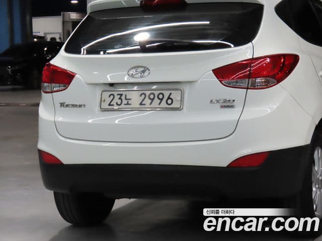 Hyundai Tucson ix Luxury, 2010 18