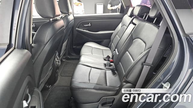 Kia All New Carens Prestige, 2016 12