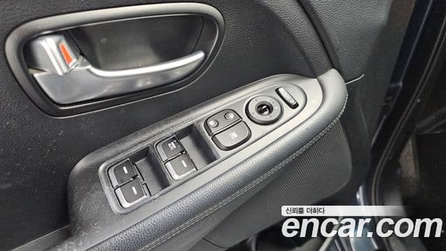 Kia All New Carens Prestige, 2016 16