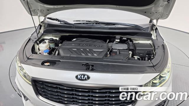 Kia The / новый New Carnival Noblesse, 2019 6