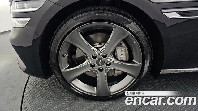 Genesis G80 (RG3) бензин 2.5 турбо AWD, 2024 все фото