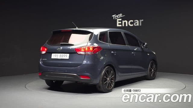 Kia All New Carens Luxury, 2014 2