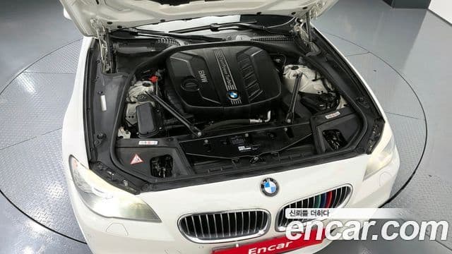 BMW 5시리즈 (F10) 520d M Sport, 2013 6