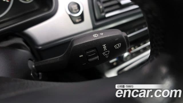 BMW 5시리즈 (F10) 520d M Sport, 2013 18