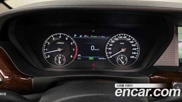 Genesis EQ900 Prestige, 2017 8