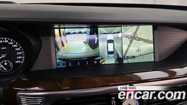 Genesis EQ900 Prestige, 2017 15