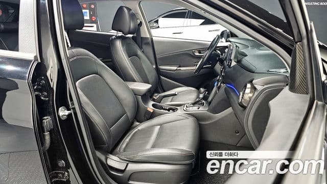 Hyundai Kona Modern Art, 2019 10