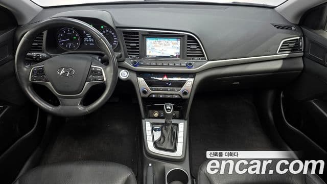 Hyundai Avante AD Modern, 2016 7