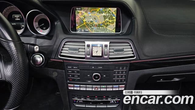 Mercedes-Benz E-класс W212 E400 кабриолет, 2016 15