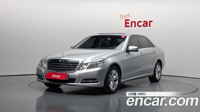 Mercedes-Benz E-класс W212 E200 CGI, 2013 1