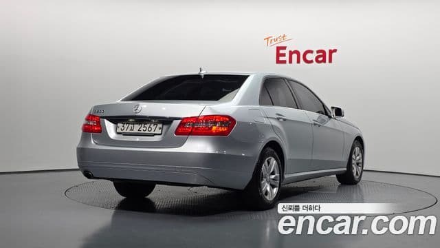 Mercedes-Benz E-класс W212 E200 CGI, 2013 2