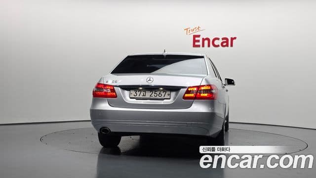 Mercedes-Benz E-класс W212 E200 CGI, 2013 4