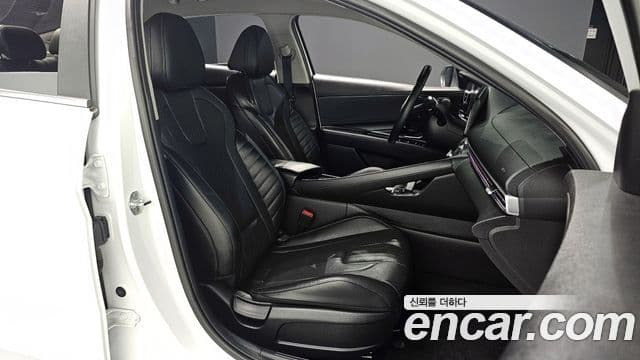 Hyundai Avante (CN7) Inspiration, 2021 10