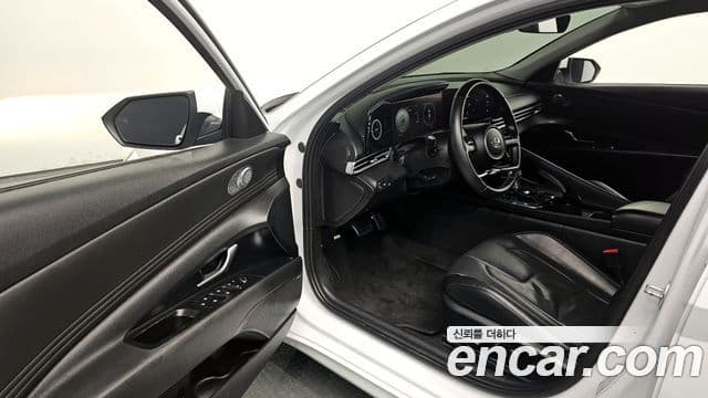 Hyundai Avante (CN7) Inspiration, 2021 11