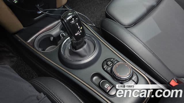 Mini Cooper D Countryman 2세대, 2018 9