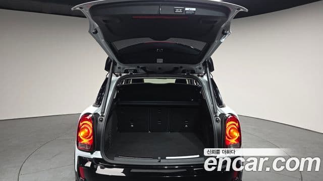 Mini Cooper D Countryman 2세대, 2018 20