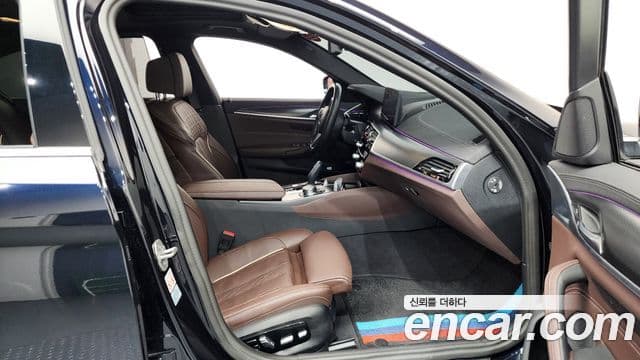 BMW 5시리즈 (G30) 523d M Sport, 2023 11