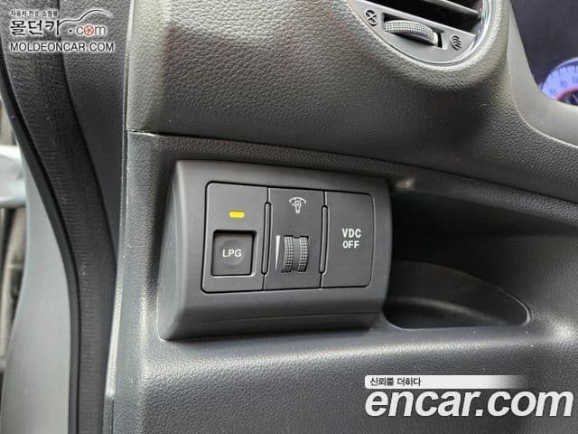 Kia 뉴카렌스 топовая версия, 2013 8