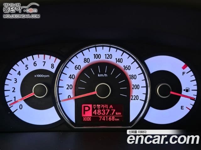 Kia 뉴카렌스 топовая версия, 2013 17