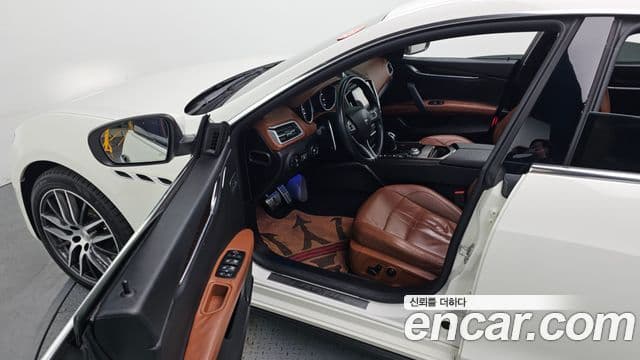 Maserati 기블리 3세대, 2017 10