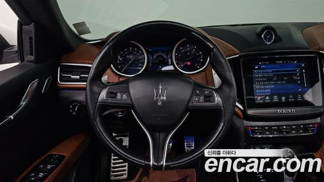 Maserati 기블리 3세대, 2017 14