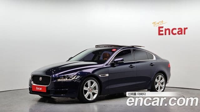 Jaguar XE 20d Portfolio, 2017 1