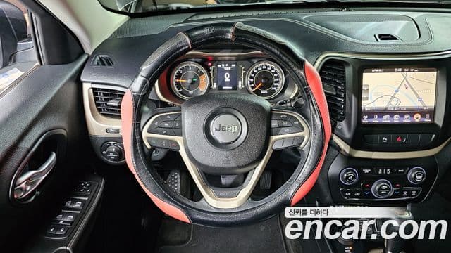 Jeep Cherokee(KL) 2.0 дизель Longitude AWD, 2015 13