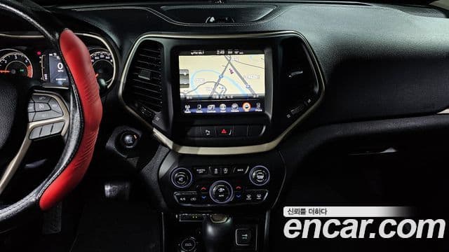 Jeep Cherokee(KL) 2.0 дизель Longitude AWD, 2015 14