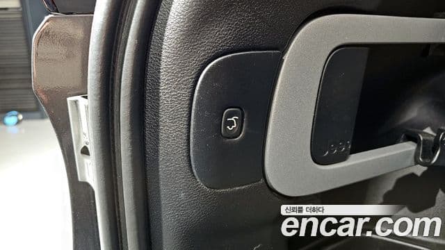 Jeep Cherokee(KL) 2.0 дизель Longitude AWD, 2015 20