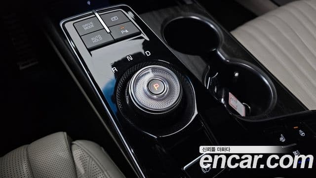 Kia K8 гибрид Signature, 2022 9