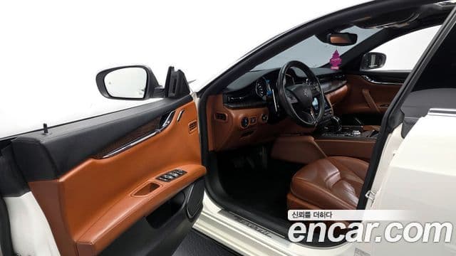 Maserati Quattroporte 3.0 V6 GranLusso, 2017 10