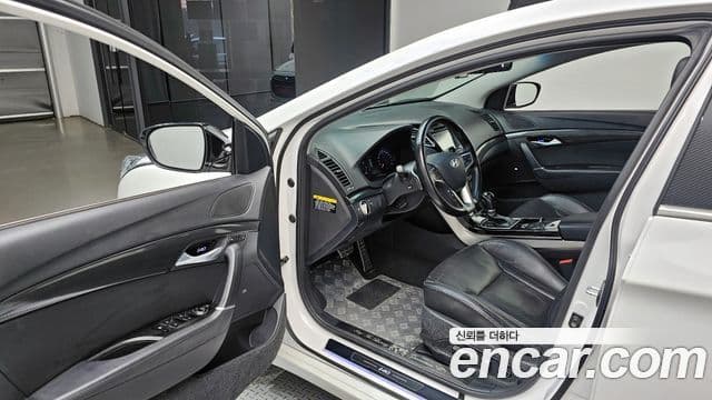 Hyundai i40 살룬 D Spec, 2014 10