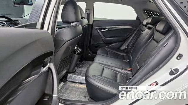 Hyundai i40 살룬 D Spec, 2014 13