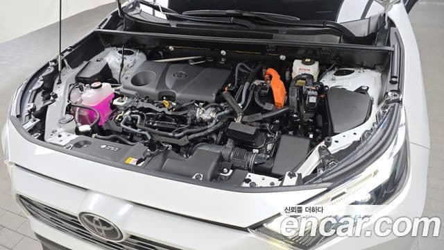 Toyota RAV4 5세대 2.5 4WD гибрид LTD, 2025 6