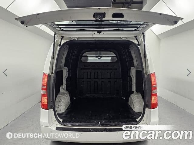 Hyundai Grand Starex CVX Deluxe, 2016 19