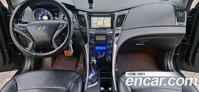 Hyundai YF Sonata LPI Luxury(для людей с инвалидностью), 2011 9