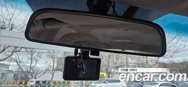 Hyundai YF Sonata LPI Luxury(для людей с инвалидностью), 2011 15