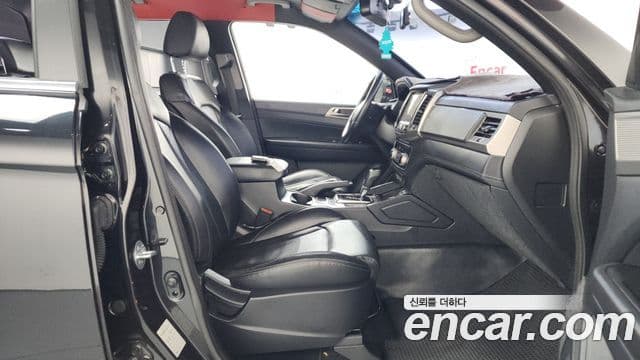 KG모빌리티(SsangYong) Rexton Sport Adventure, 2018 11