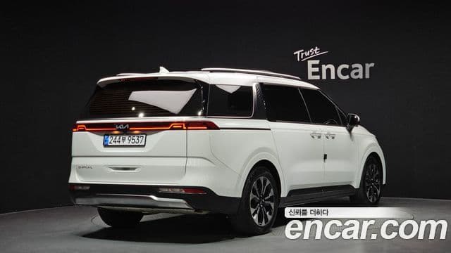Kia Carnival 4세대 Signature, 2022 2