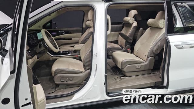 Kia Carnival 4세대 Signature, 2022 10