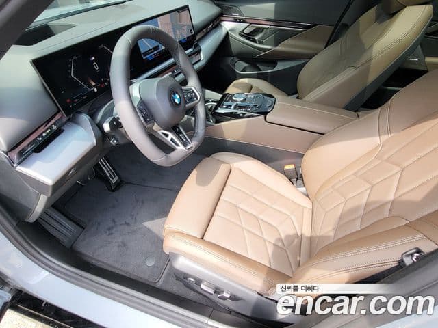 BMW 5시리즈 (G60) 520i M Sport, 2025 8