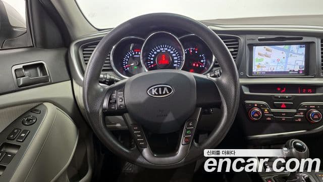 Kia K5 Special, 2011 13