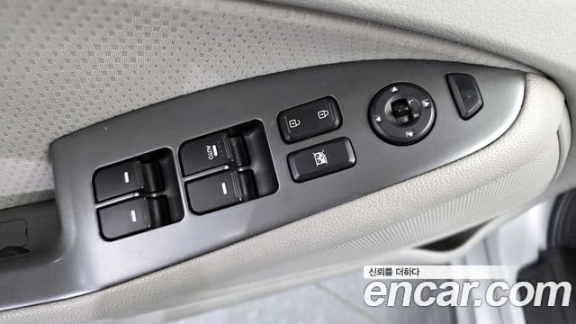 Kia K5 Special, 2011 14