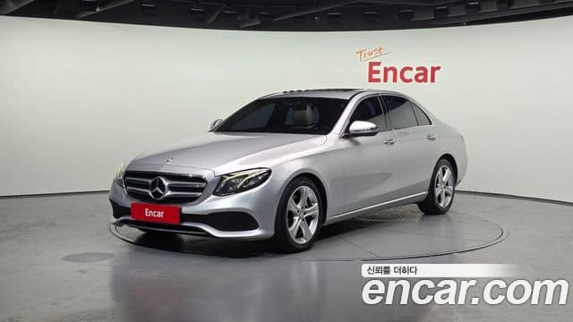 Mercedes-Benz E-класс W213 Avantgarde, 2017 1