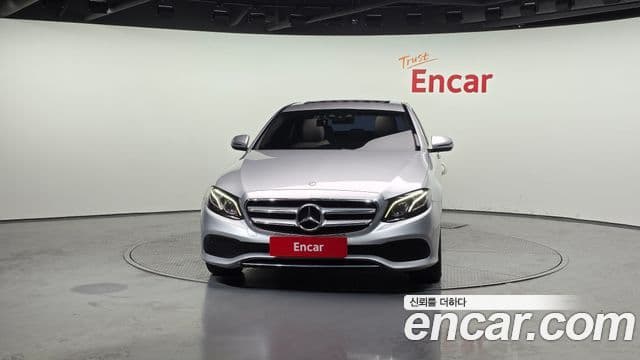 Mercedes-Benz E-класс W213 Avantgarde, 2017 3