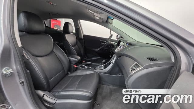 Hyundai Avante MD Luxury, 2011 10