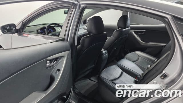 Hyundai Avante MD Luxury, 2011 18