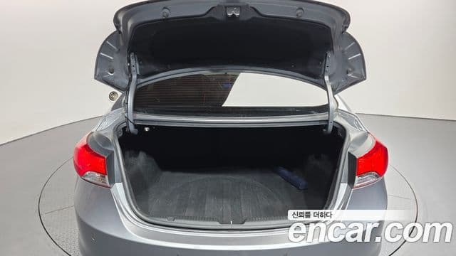 Hyundai Avante MD Luxury, 2011 20