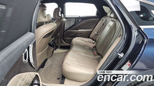 Kia K8 Signature, 2022 12