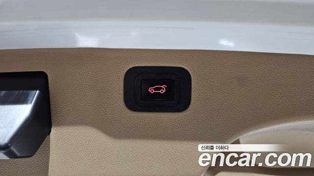 Kia All New Carnival Prestige, 2018 19